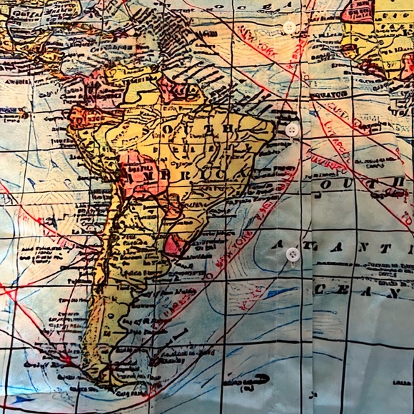 World Map Button Down - NWOT - Picture 2 of 4
